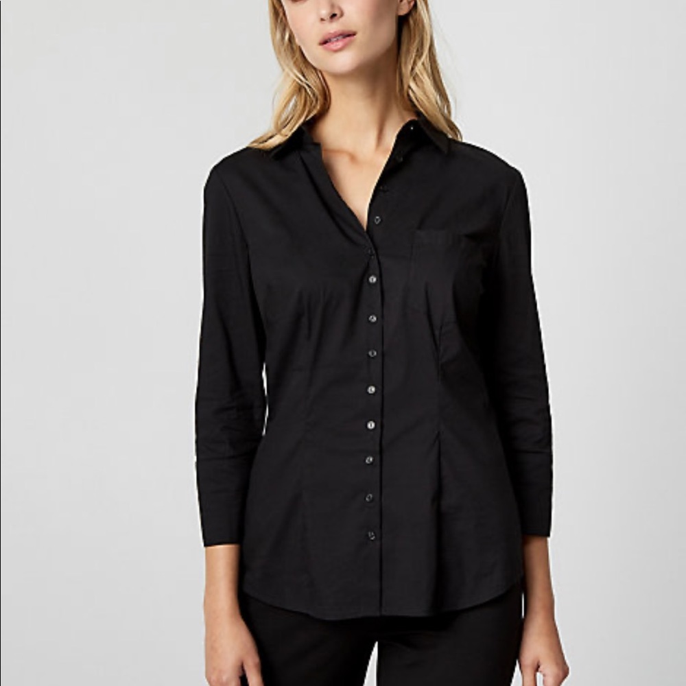 Le chateau button down front pocket blouse.